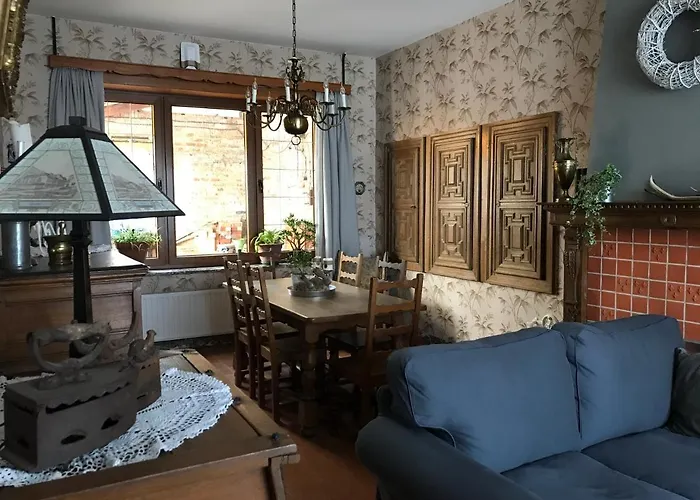 Les Colombages Holiday home Dinant